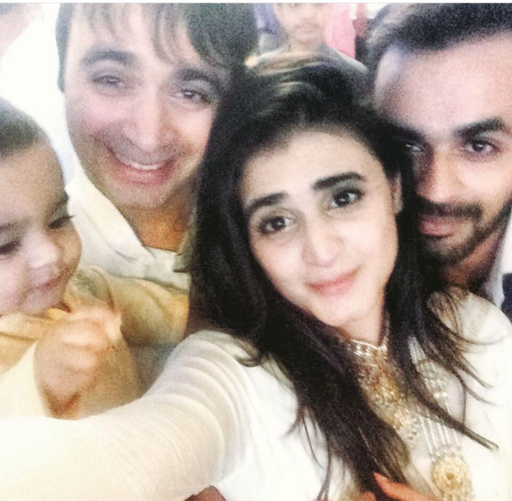 Hira Mani Family - 30 Beautiful Pictures