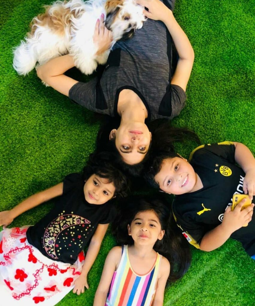 Sanam Baloch And Family - 55 Adorable Photographs