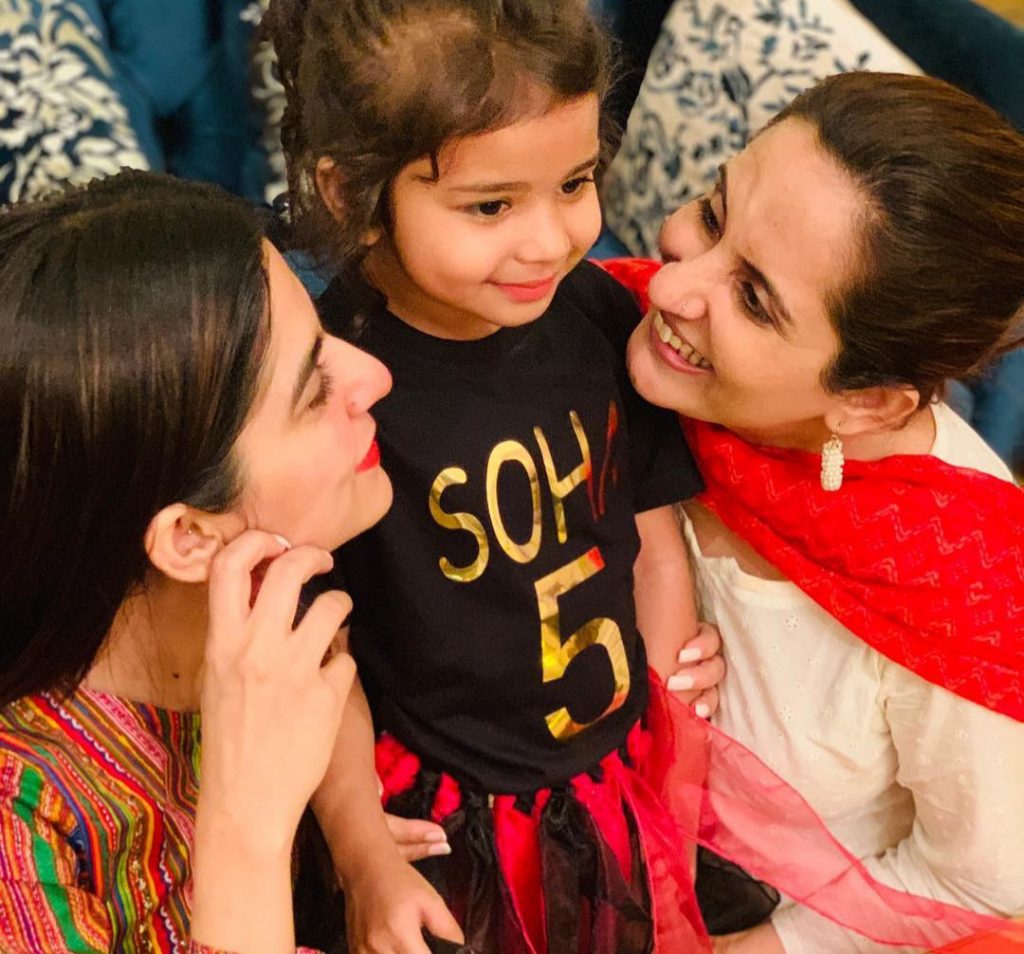 Sanam Baloch And Family - 55 Adorable Photographs