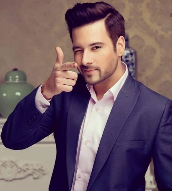 Mikaal Zulfiqar Was Offered A Bollywood Movie | Reviewit.pk