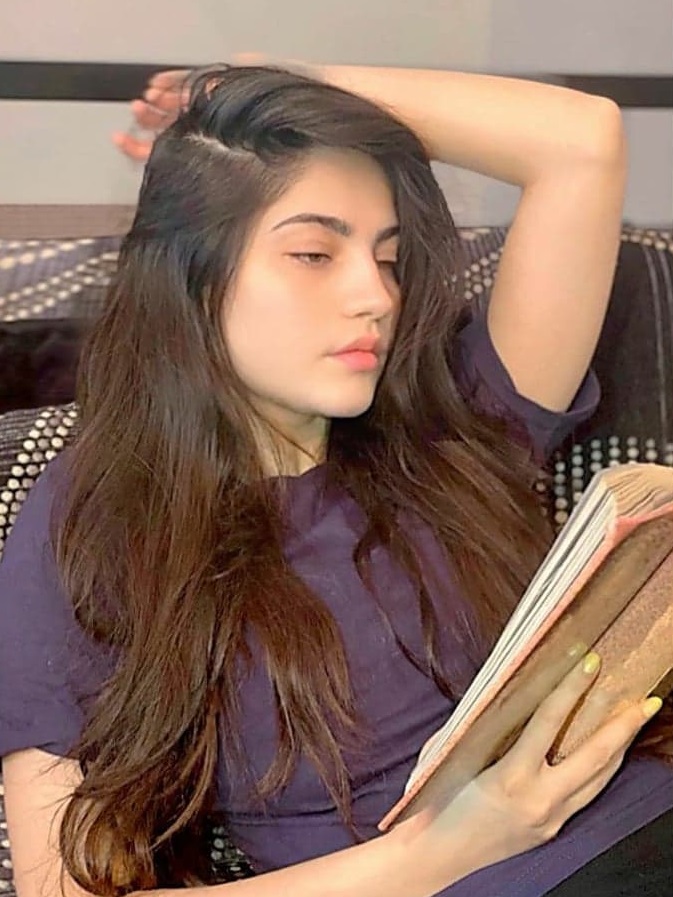 Beautiful Pictures of Pakistani Actresses Without Makeup