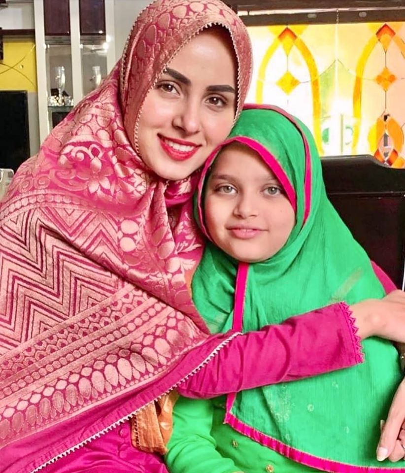 Actress Nimra Khan Latest Pictures with her Little Cute Sister