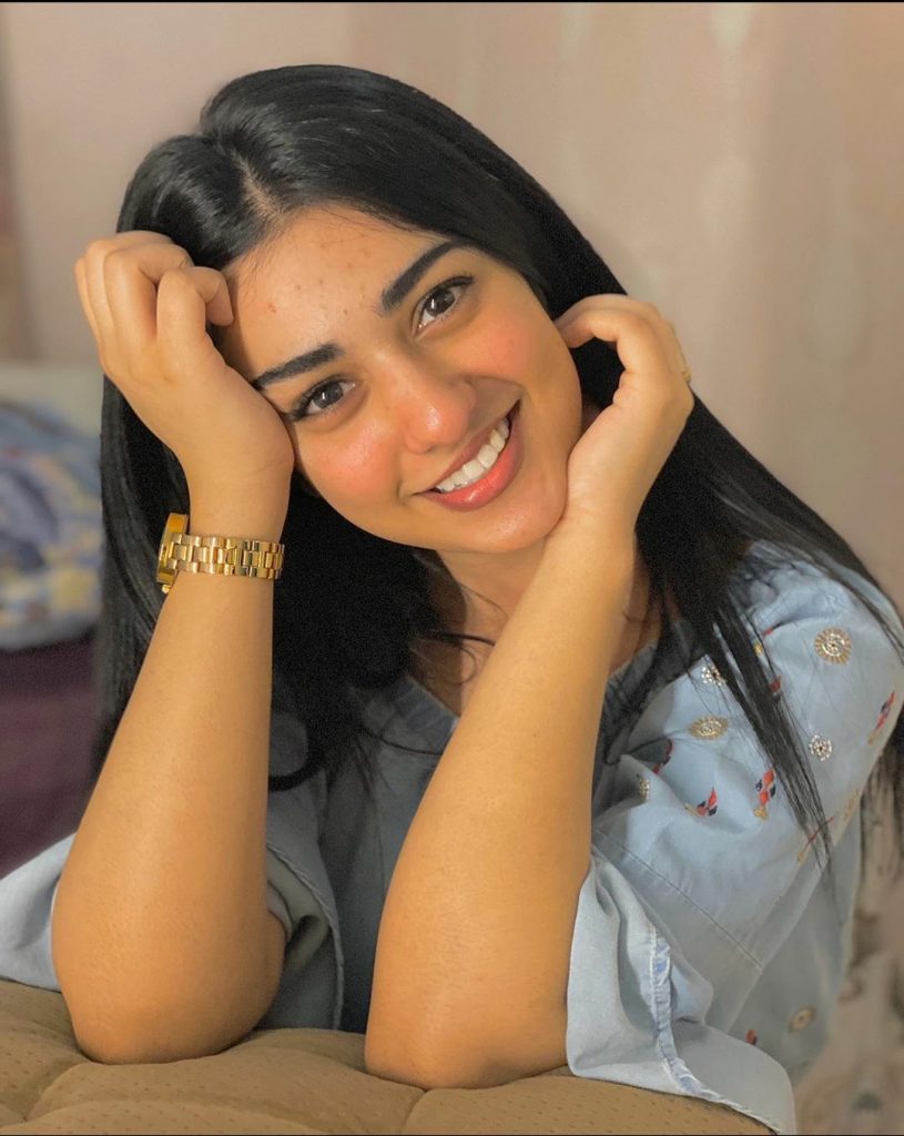 How Sarah Khan Is Spending Quarantine