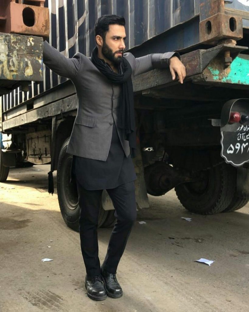 A Closer Look on the Style Icon Ahmed Ali Akbar – Dashing Photos