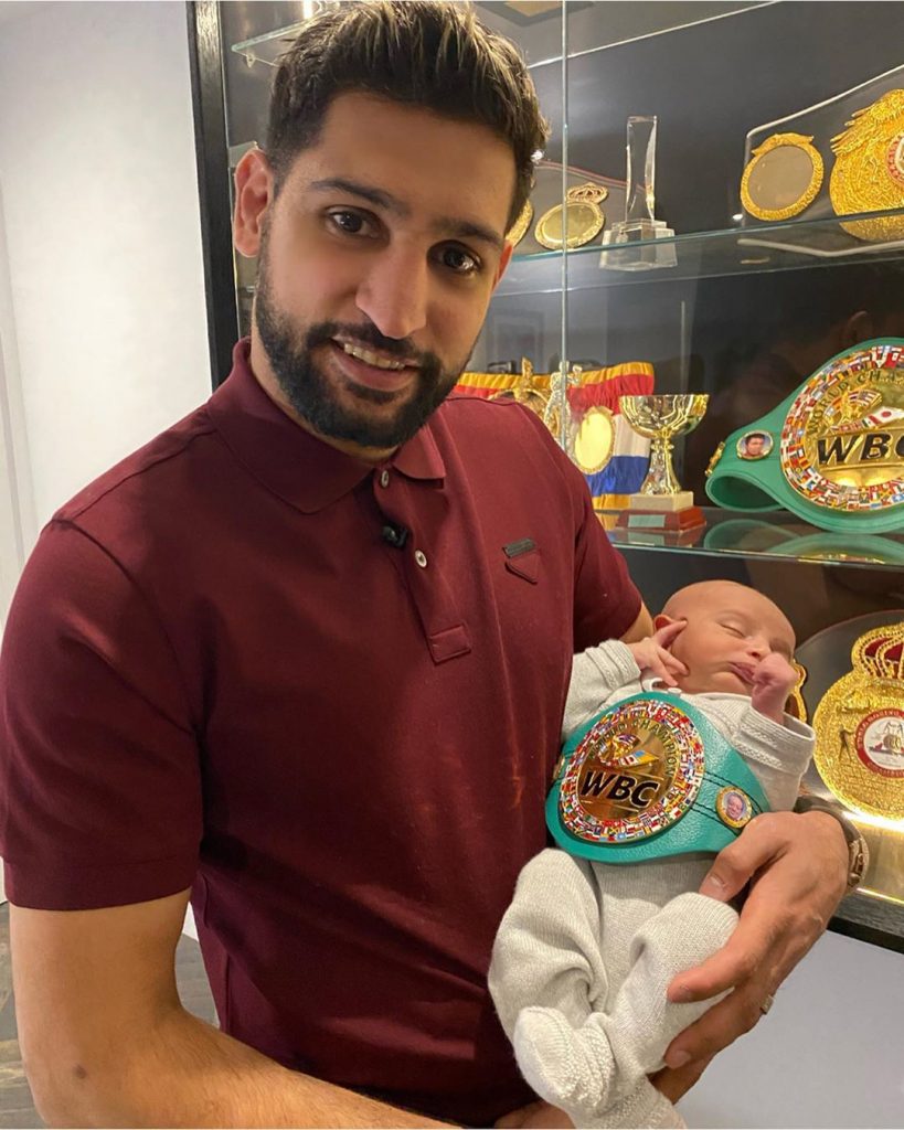 Boxer Amir Khan Introduces Son Zaviyar To The World