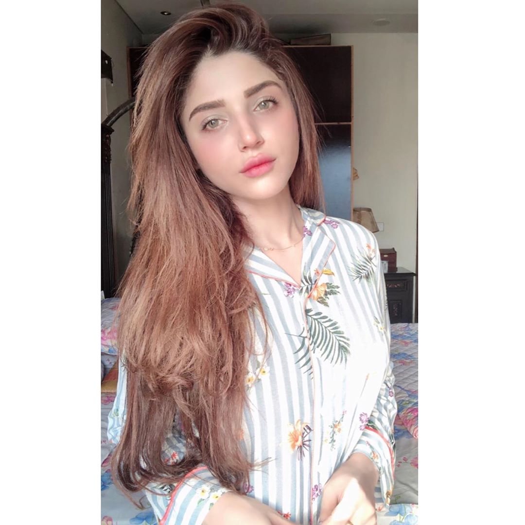 Amna Malick Clicks from Mera Dil Mera Dushman as Aiman