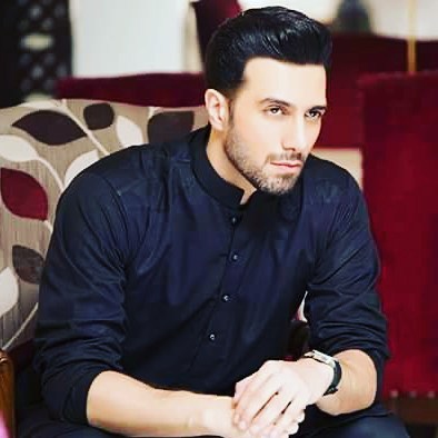 Emmad Irfani’s Kurta Styles That Can Be A Perfect Match For Your Eid Dress