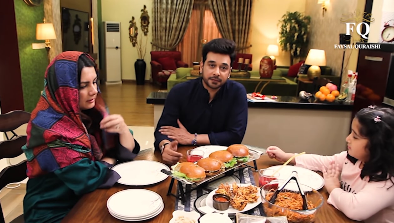 Faysal Qureshi Cooking Iftari with his Family