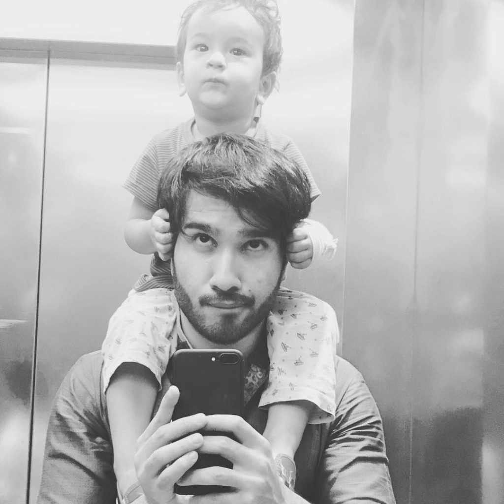 Here is the Inside Life of Feroze Khan Looks Like