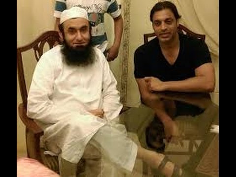 Maulana Tariq Jameel and his Celebrity Fans