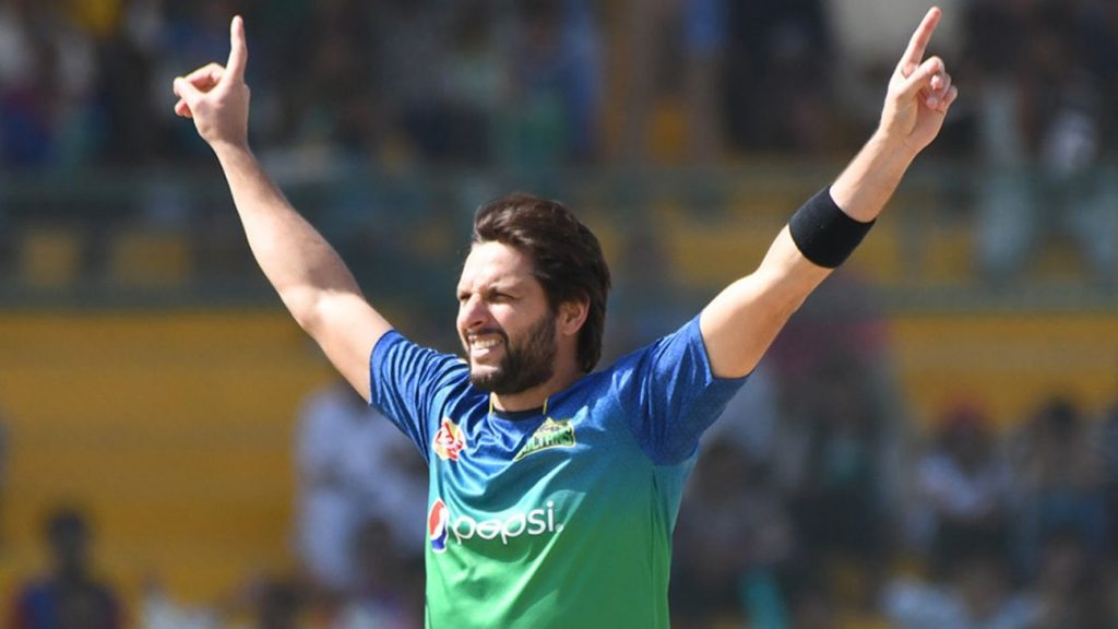 Adorable Video Of Shahid Afridi