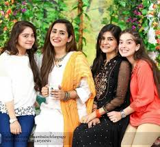 Sanam Baloch And Family - 55 Adorable Photographs