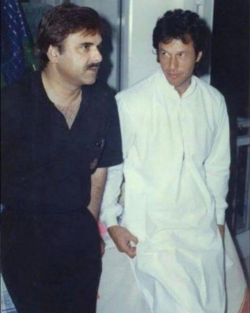 Adorable Pictures of PM Imran Khan in Shalwar Kameez