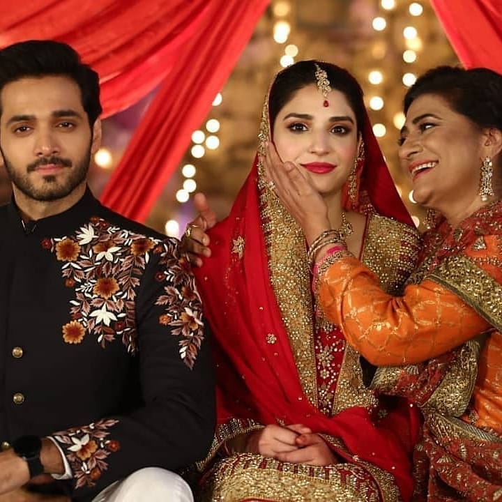 BTS Pictures From Wahaj Ali, Ramsha Khan Starrer Meri Chaar Shaadiyan