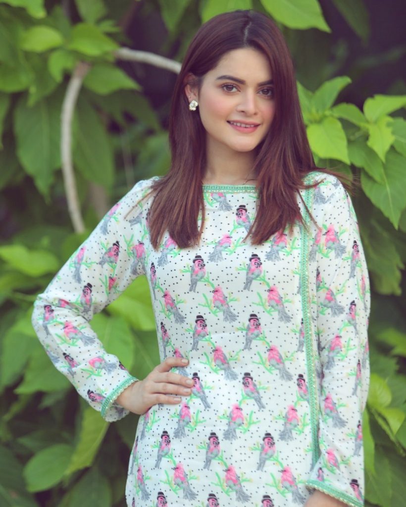 35 Formal Dress-ups of Minal Khan for Your Office Routine