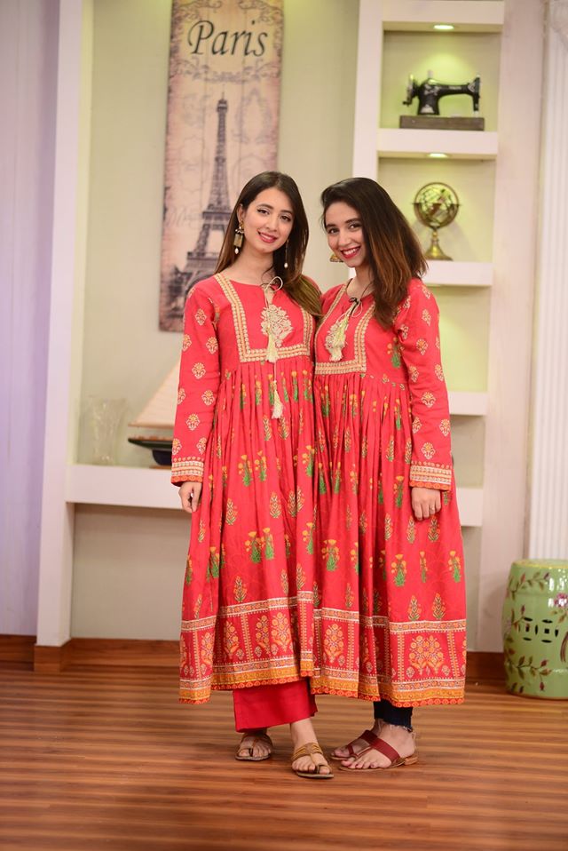 Javeria Saud and Komal Aziz with their Sisters in Nida Yasir Morning Show