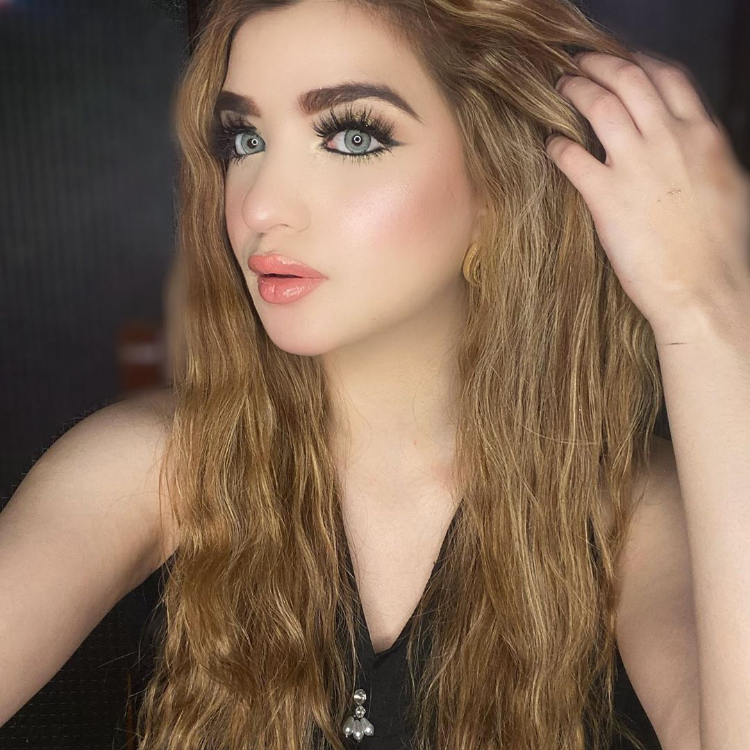 Makeup Artist Rea Rana Daughter of Moamar Rana Latest Pictures