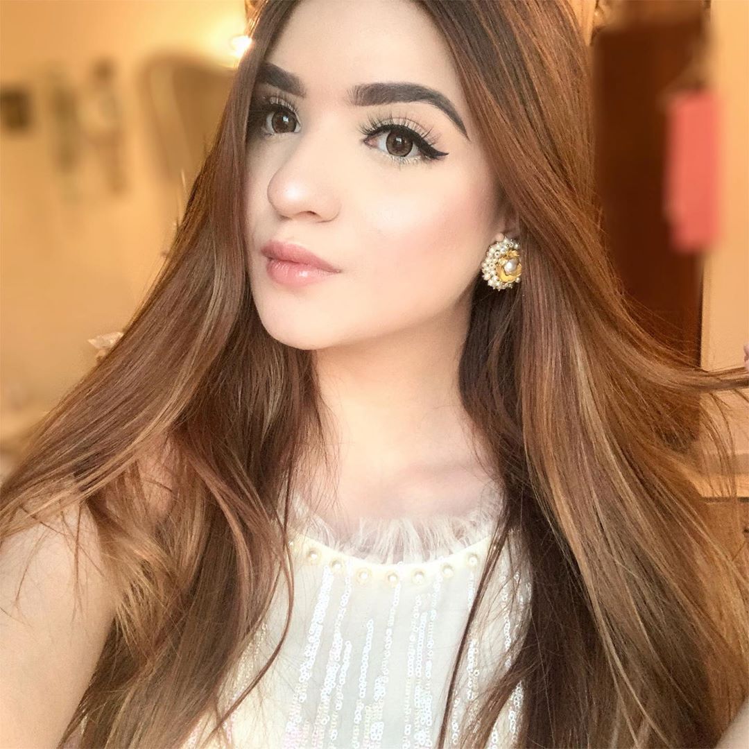 Makeup Artist Rea Rana Daughter of Moamar Rana Latest Pictures