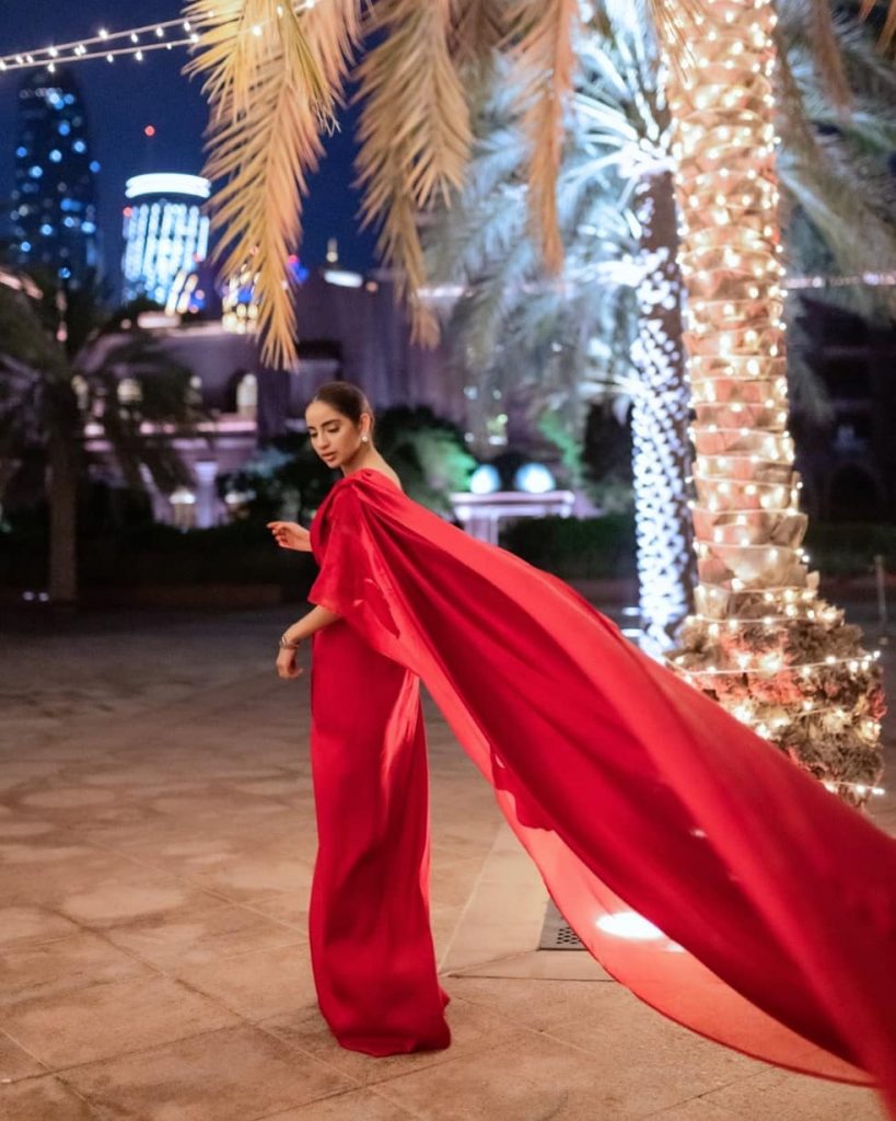 Saboor Aly or Iqra Aziz, Who Wore The Classic Red Saree Better?