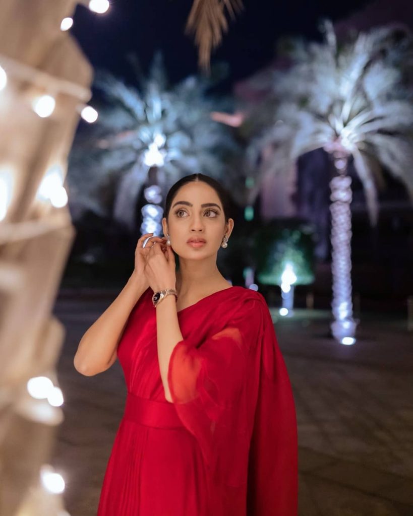 Saboor Aly or Iqra Aziz, Who Wore The Classic Red Saree Better?