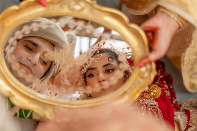 Sajal Aly's Brother Shares An Adorable Picture From Her Wedding