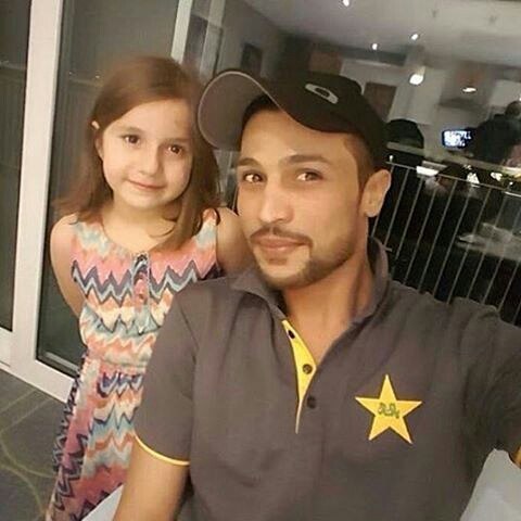 Shahid Afridi Daughters - 25 Adorable Pictures