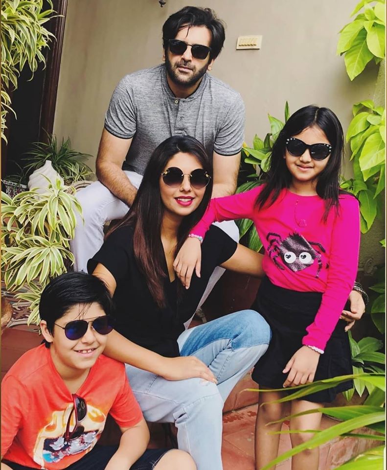 Sunita Marshall with her Family - 15 Adorable Pictures