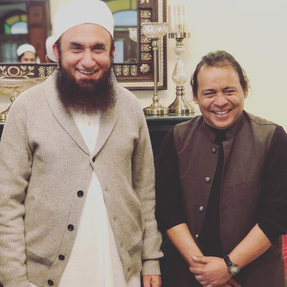 Maulana Tariq Jameel and his Celebrity Fans