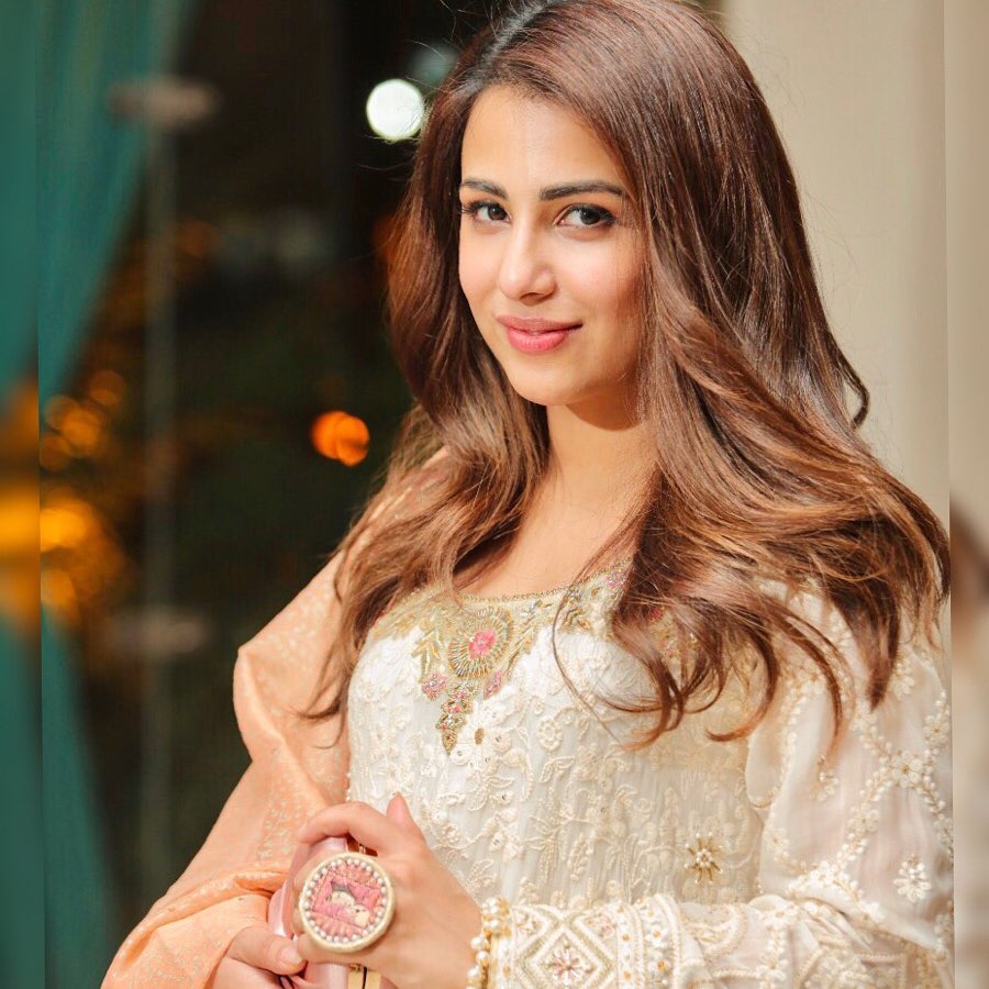 Pakistani Actresses Who Are 30+ And Single