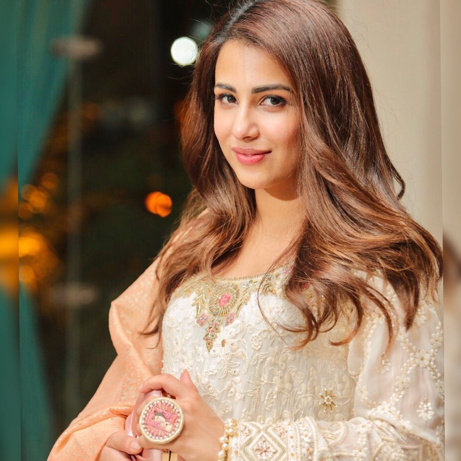 People Are Not Happy With Ushna Shah Being Insensitive About Doctors Taking A Breather