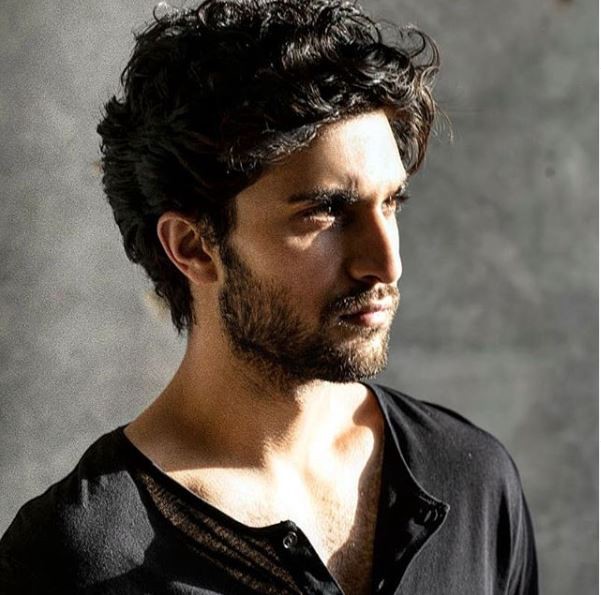 Ahad Raza Mir Shared His First Autograph Story