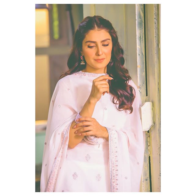 40 Fabulous Eastern Dresses of Ayeza Khan - 2020