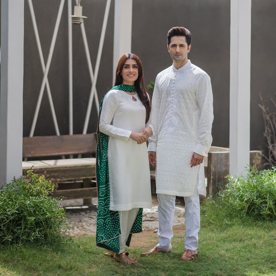 Ayeza Khan and Danish Taimoor Eid Pictures with Kids