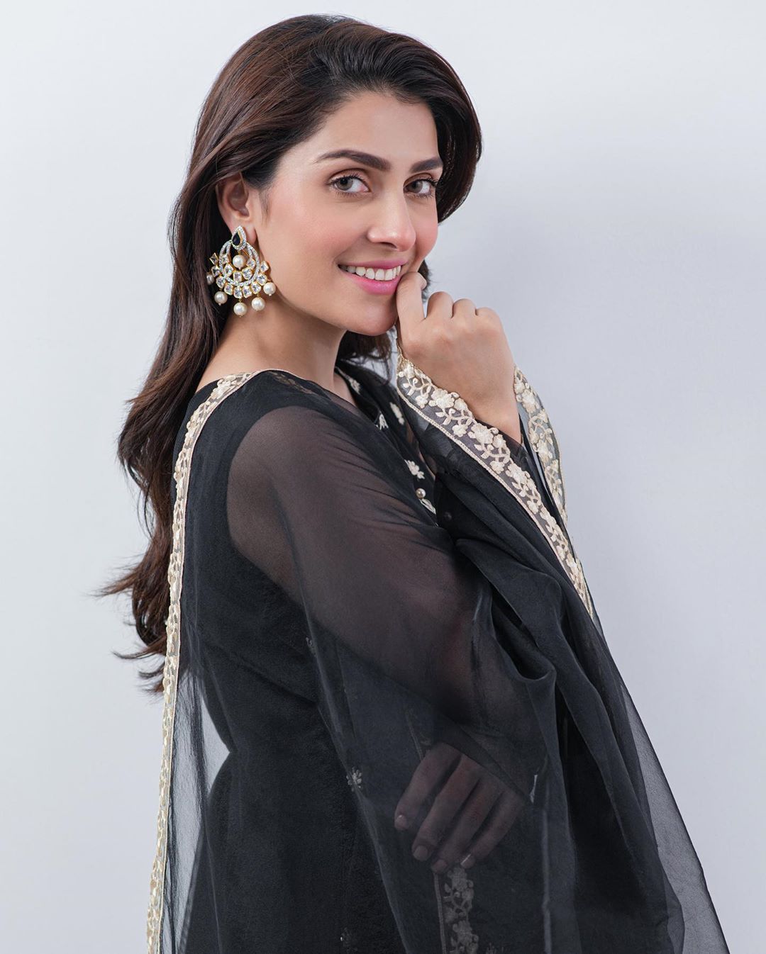 Ayeza Khan Latest Photo Shoot in these Beautiful Dresses