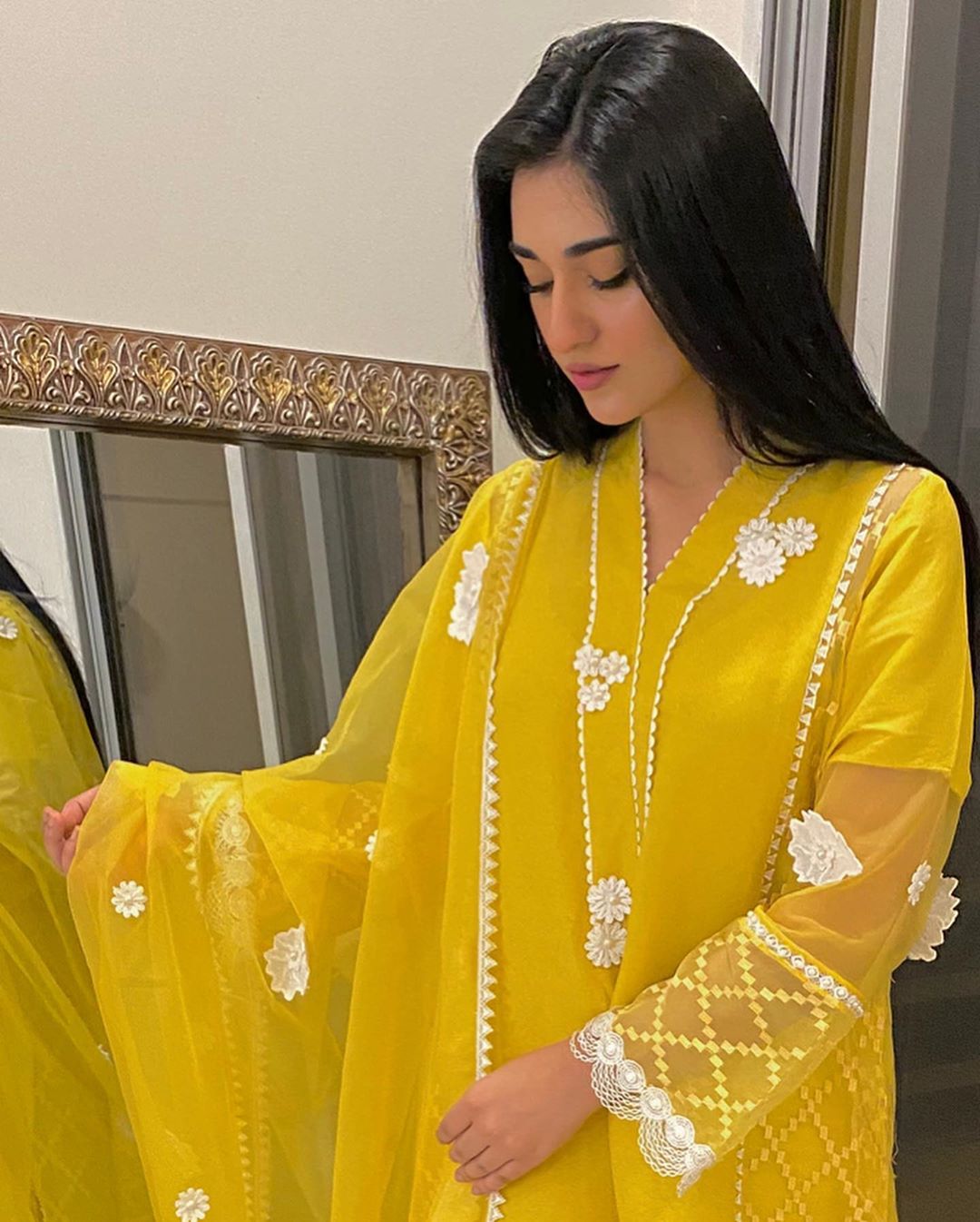 Pakistani Celebrities Eid-ul-Fitr Day2 Beautiful Pictures