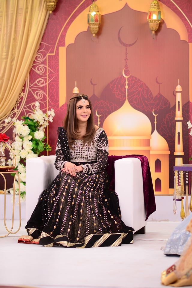 Celebrities Pictures from Good Morning Pakistan Eid Special Day 2