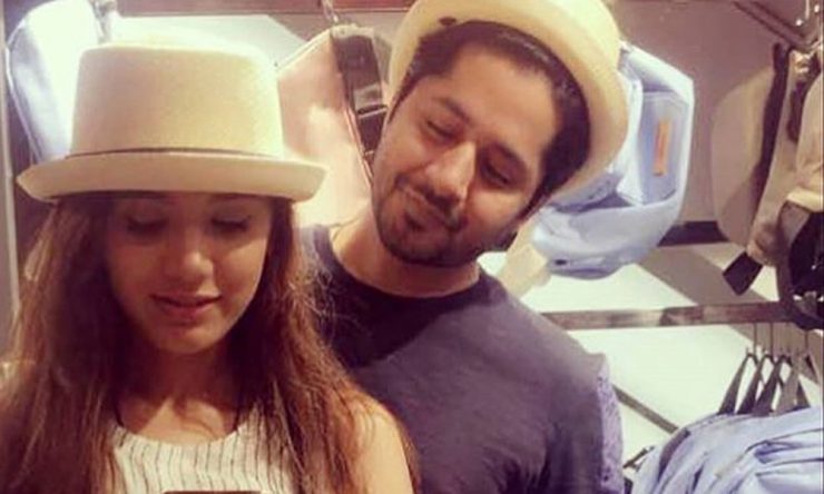 Imran Ashraf Celebrates Nikkah Anniversary With Wife | Reviewit.pk