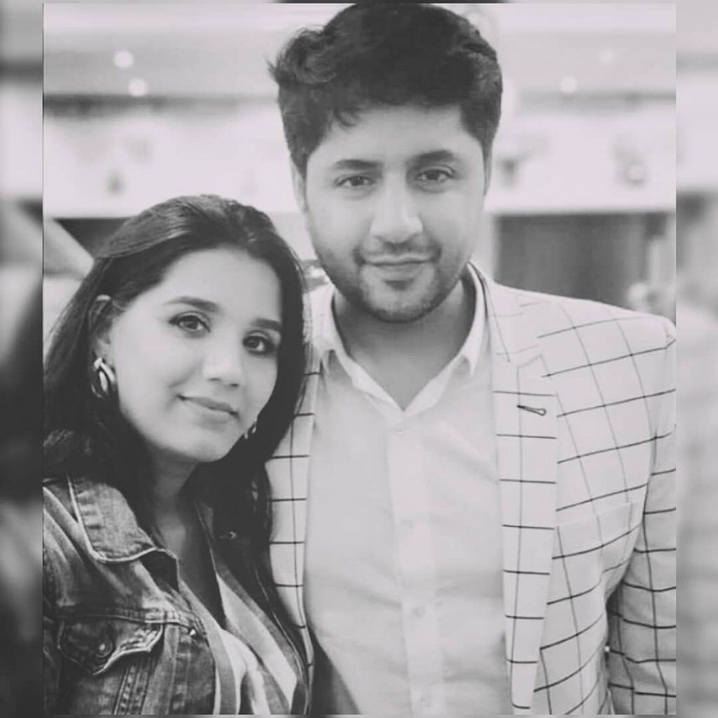 Imran Ashraf Celebrates Nikkah Anniversary With Wife