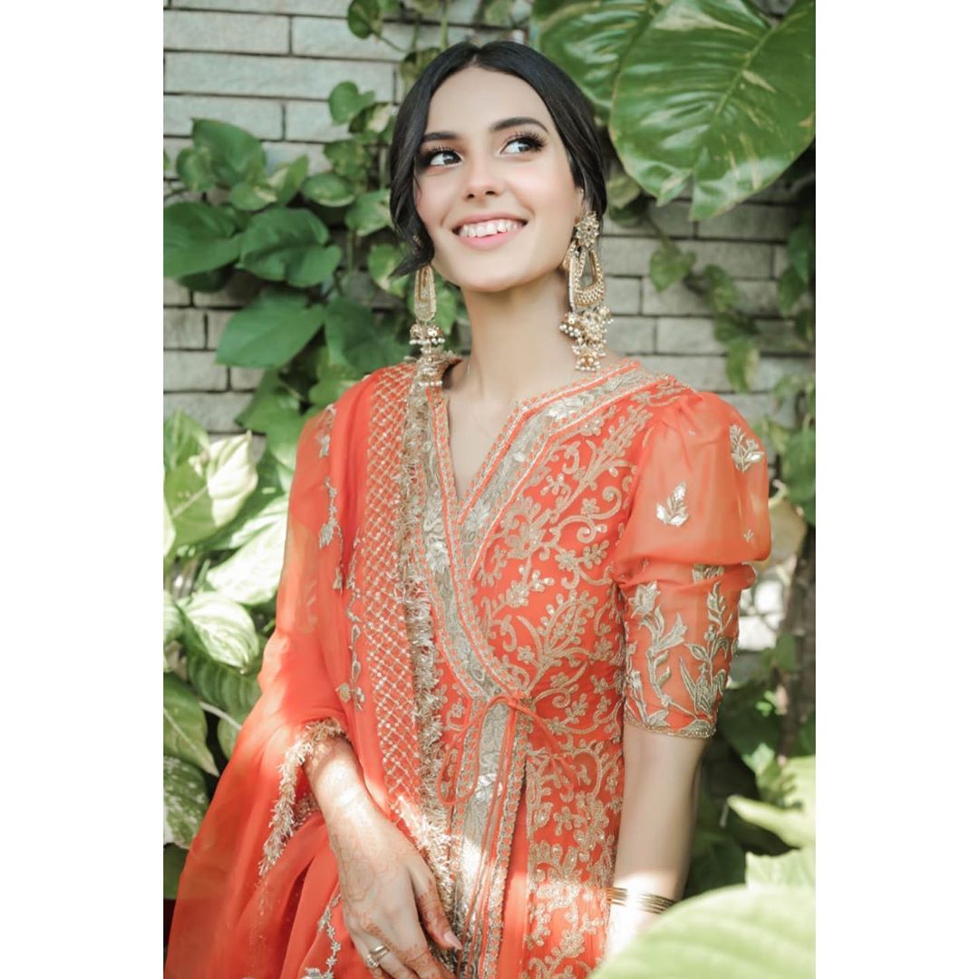 Iqra Aziz and Yasir Hussain Beautiful Eid Pictures