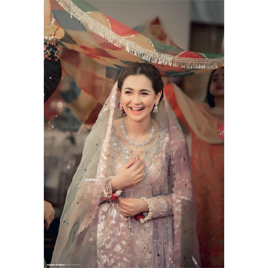 Hania Amir and Feroze Khan Beautiful Clicks from Shoot of Drama Ishqiya