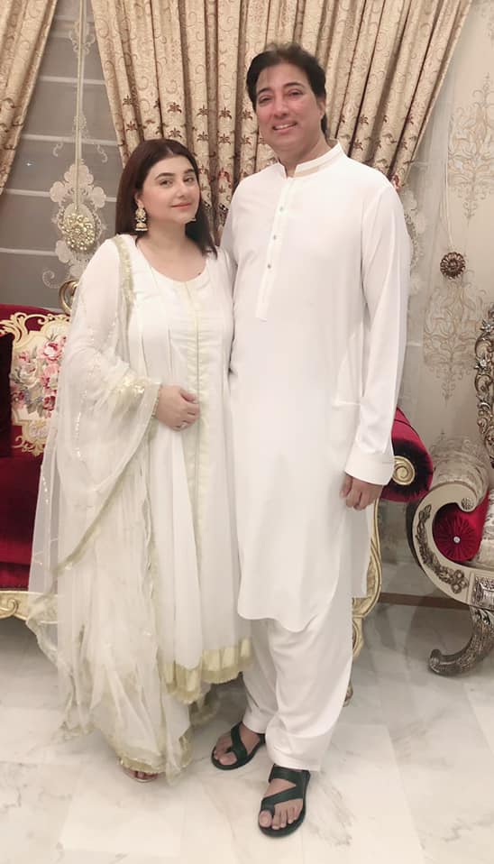 Javeria and Saud Beautiful Eid Pictures with Family