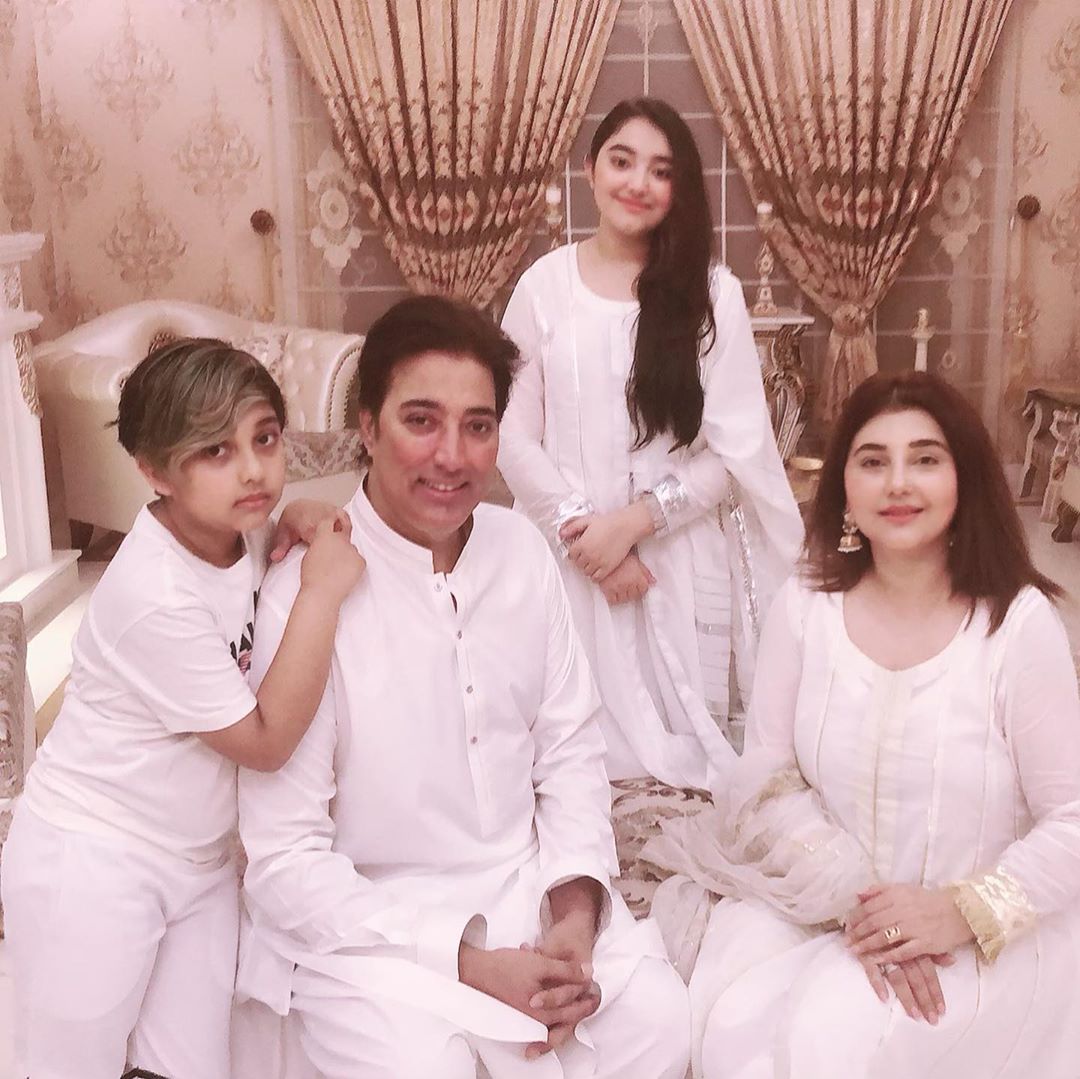 Javeria and Saud Beautiful Eid Pictures with Family