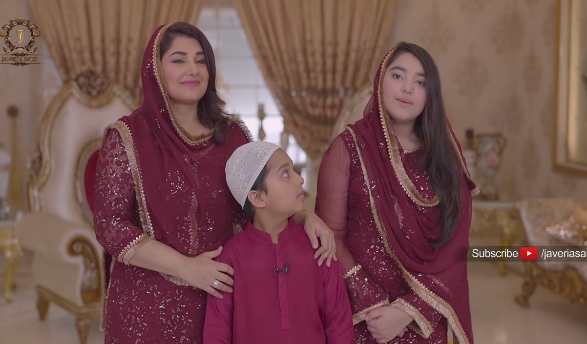 Javeria Saud Pictures with Kids From Ramazan Transmission