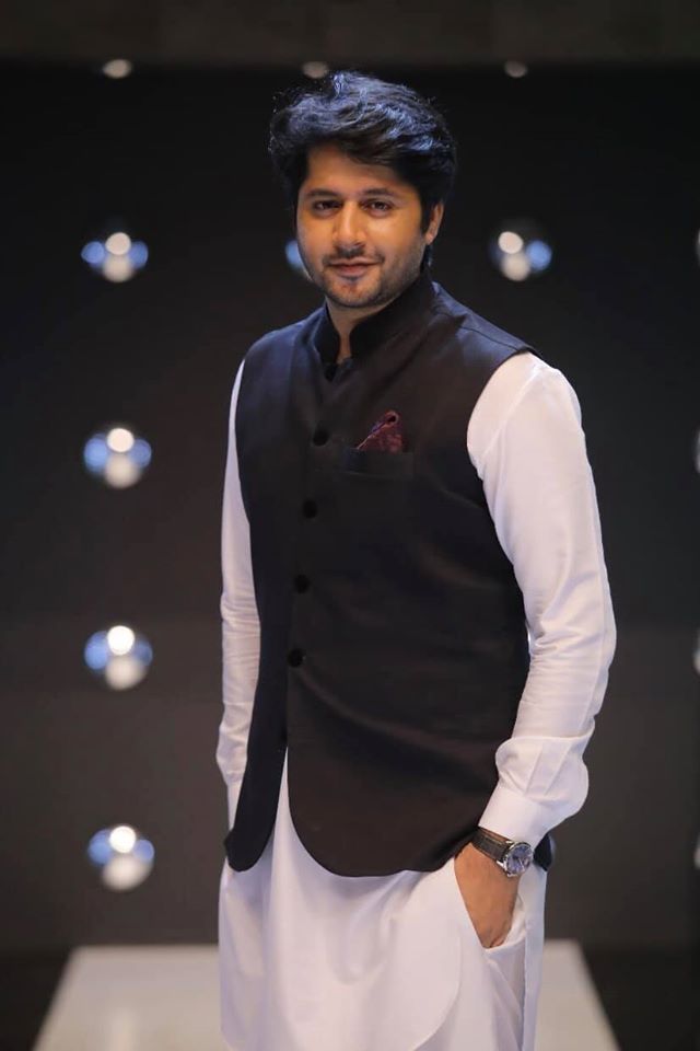 Imran Ashraf and Hajra Yamin Pictures from Jeeto Pakistan League