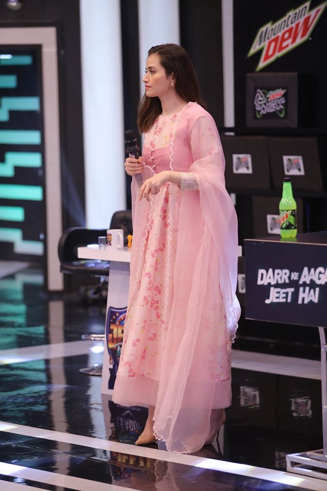 Sana Javed, Saboor Ali and Syed Jibran in Jeeto Pakistan Ramazan Special