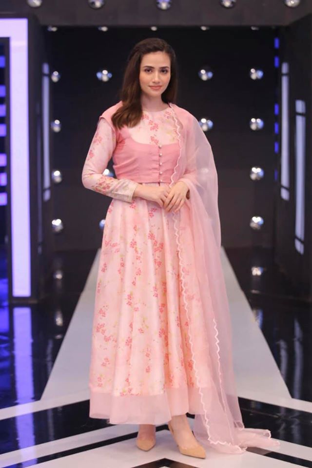 Sana Javed, Saboor Ali and Syed Jibran in Jeeto Pakistan Ramazan Special