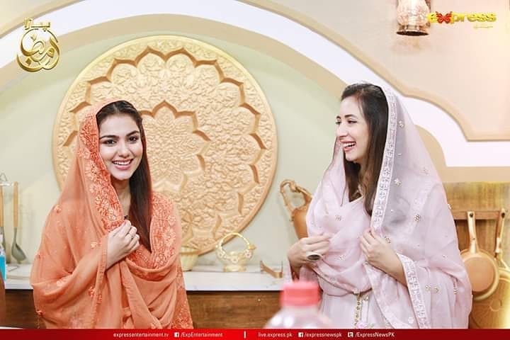 Komal Aziz Beautiful Pictues from Express Tv Ramazan Transmission