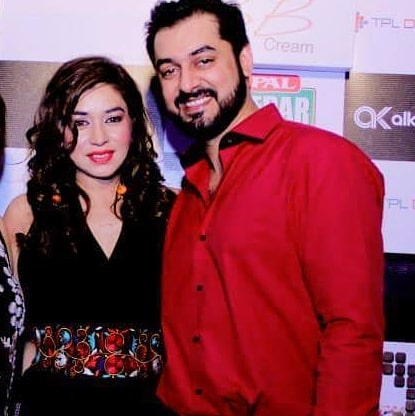 All About the Gorgeous - Komal Rizvi