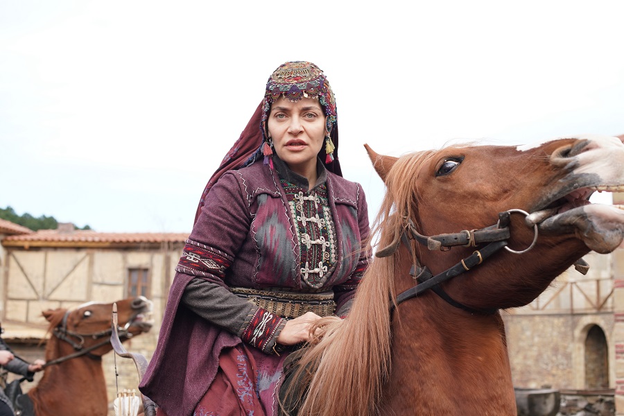 Wedding Pictures Of Didem Balcin Aka Selcan Hatun From Dirilis: Ertugrul