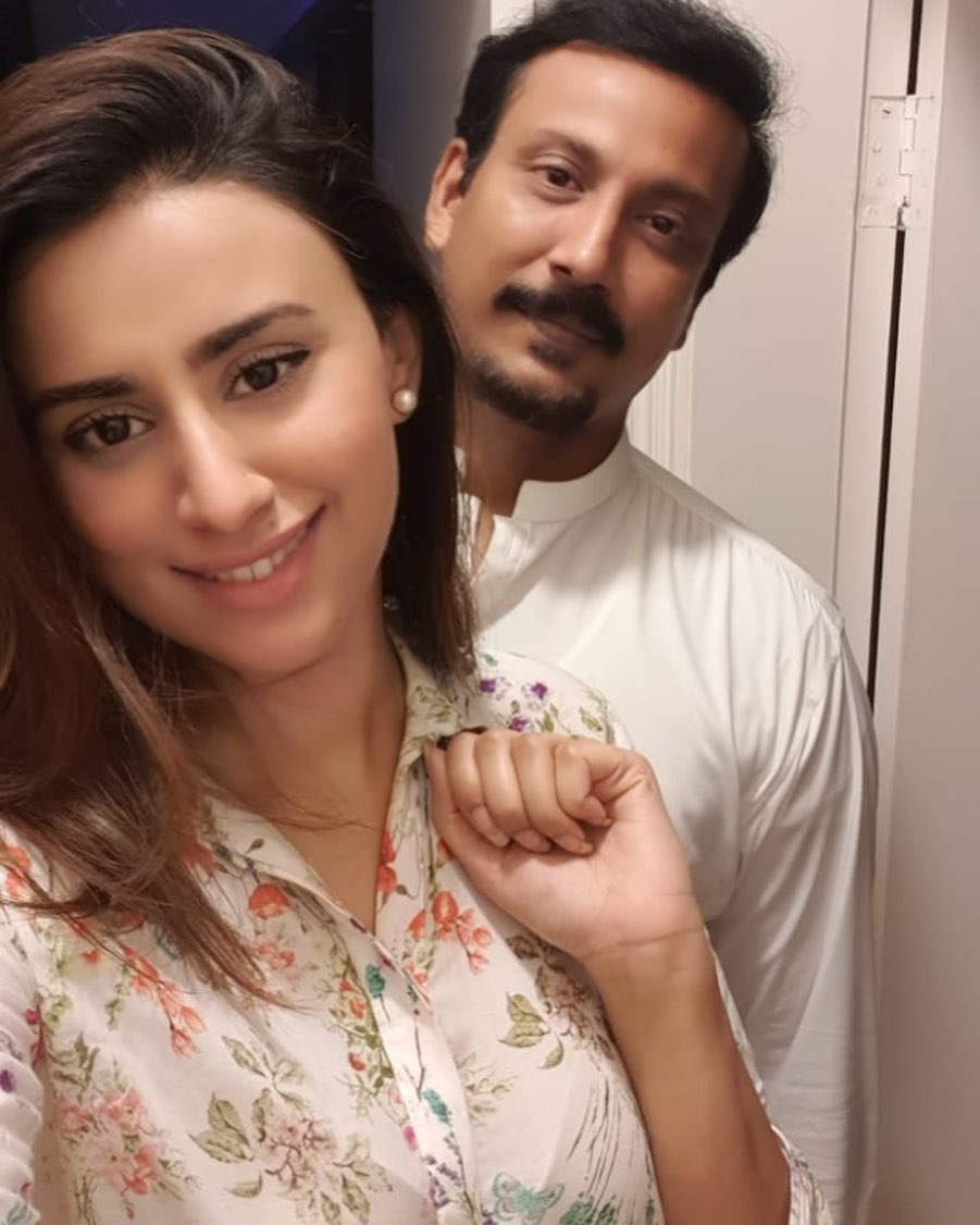 New Pictures of Couple Madiha Naqvi and Faisal Sabzwari